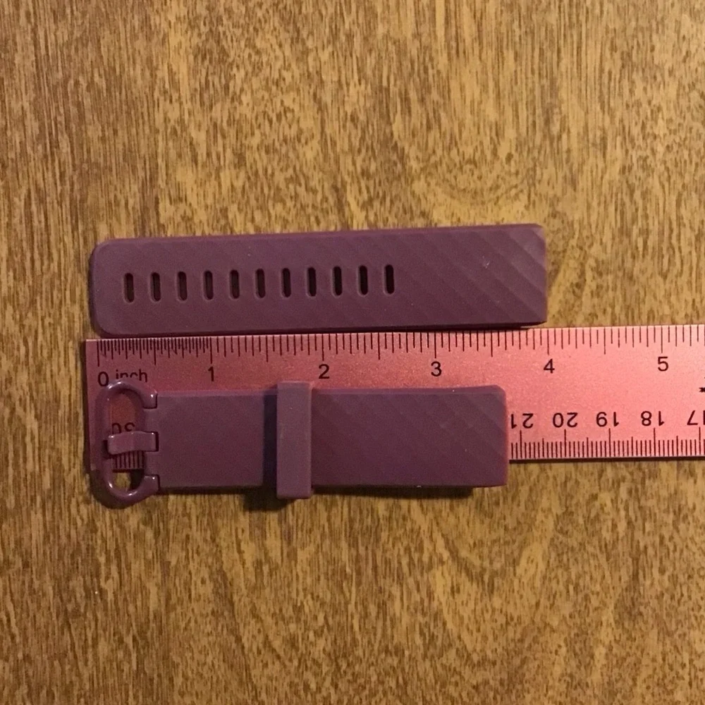Fitbit band bundle and charger - 7 piece set